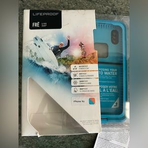 Fre iPhone X or Xs water proof/ life proof phone case